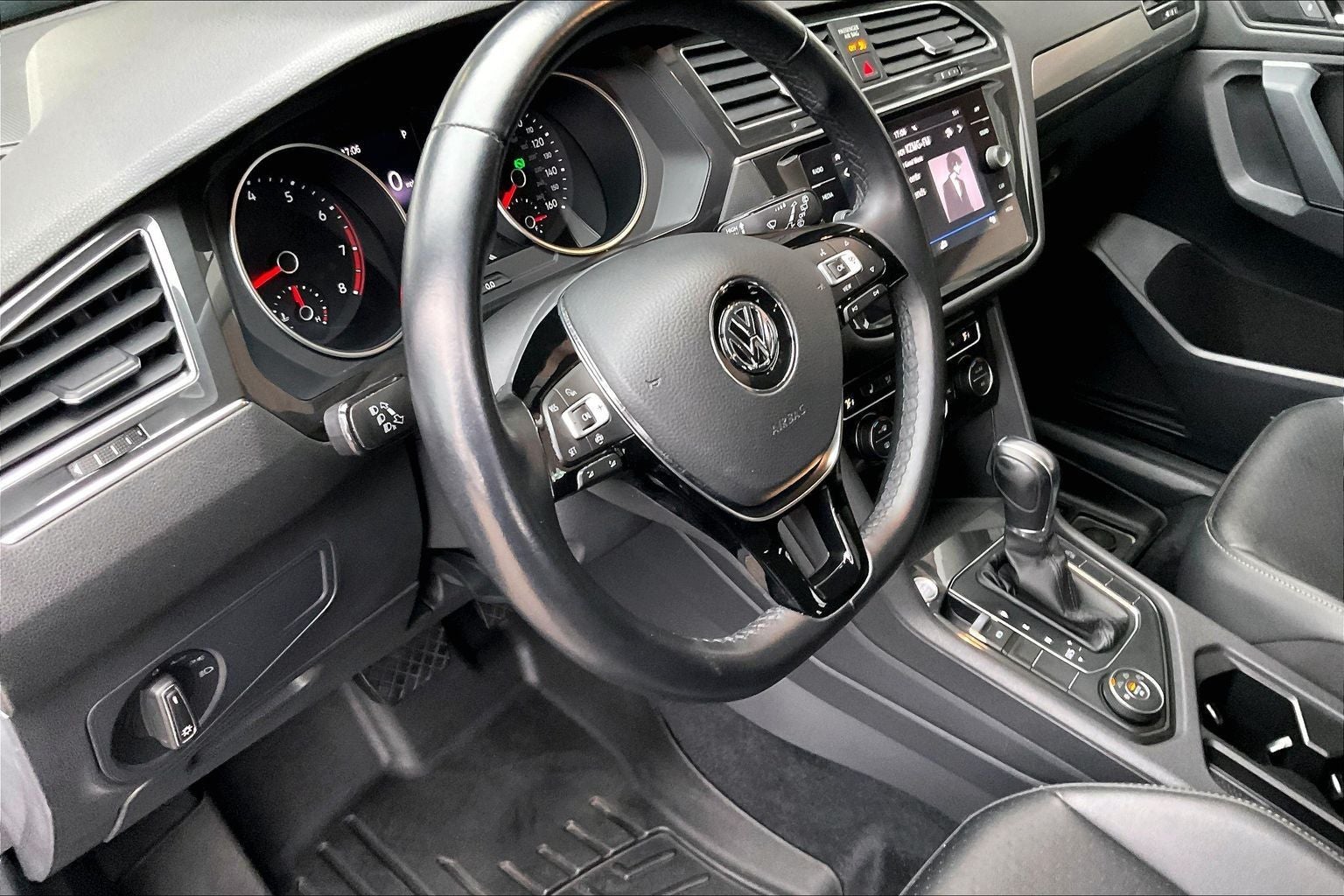 2019 Volkswagen Tiguan 2.0T SE 4Motion