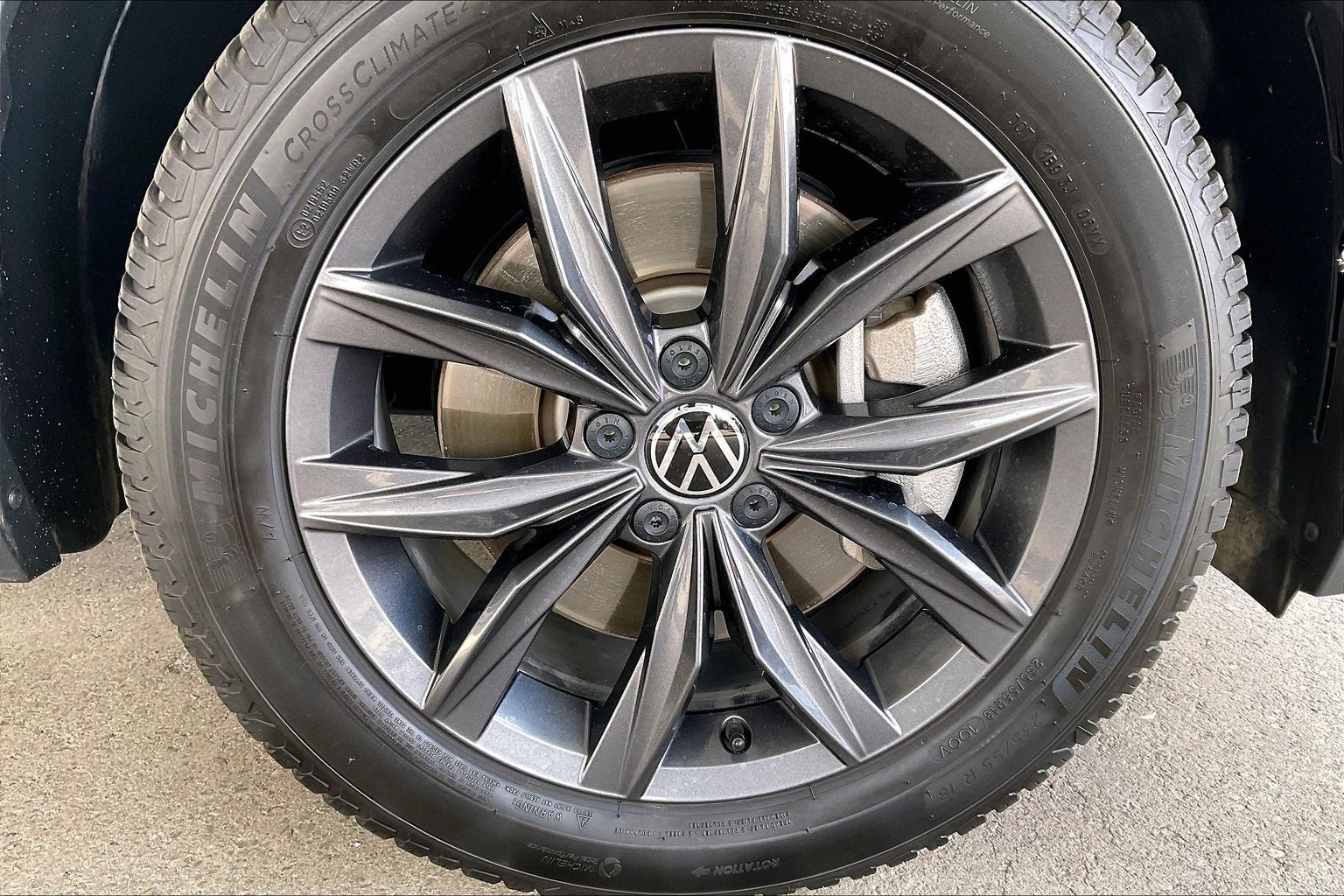 2022 Volkswagen Tiguan 2.0T SE