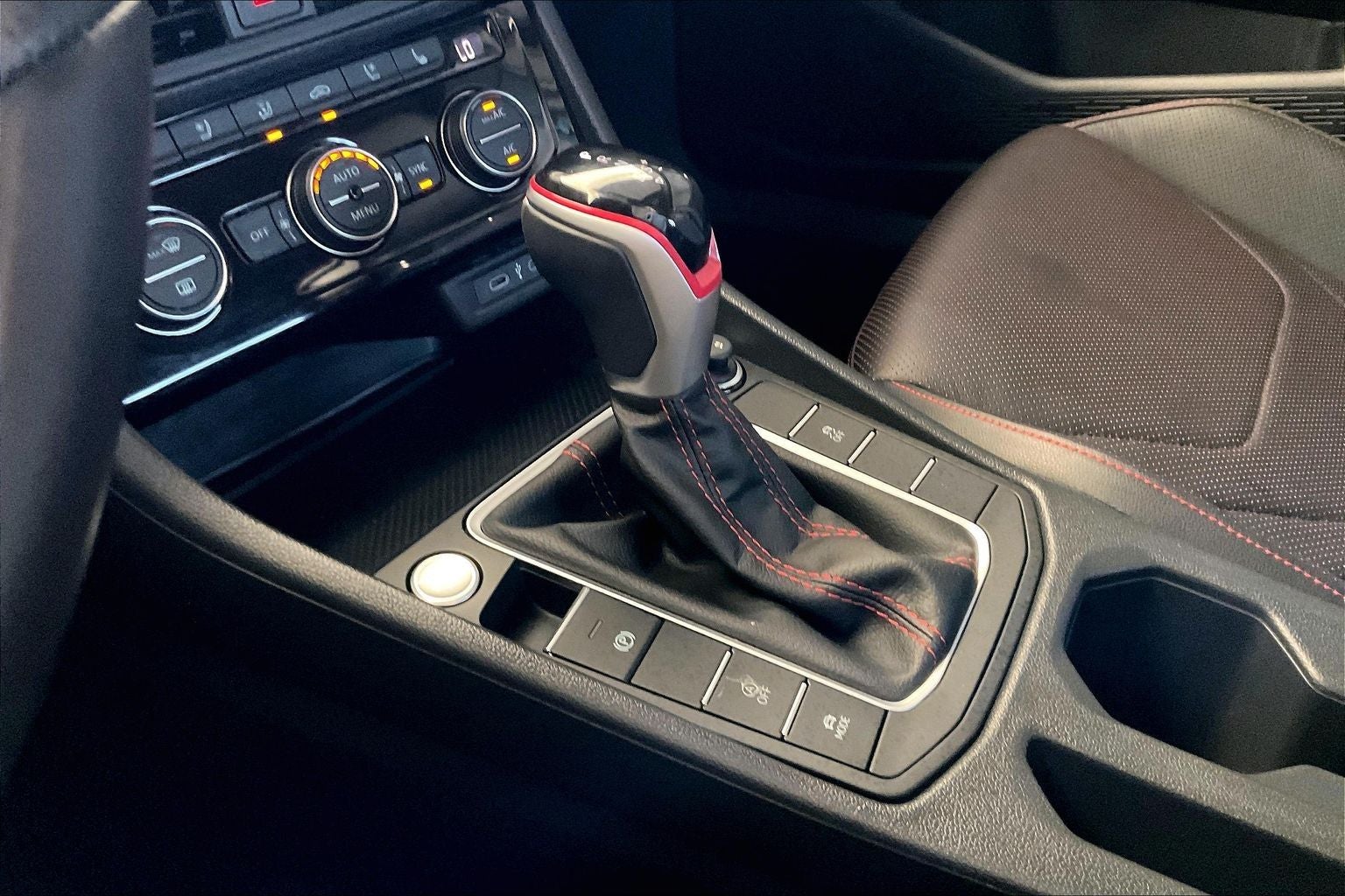 2024 Volkswagen Jetta GLI 2.0T Autobahn