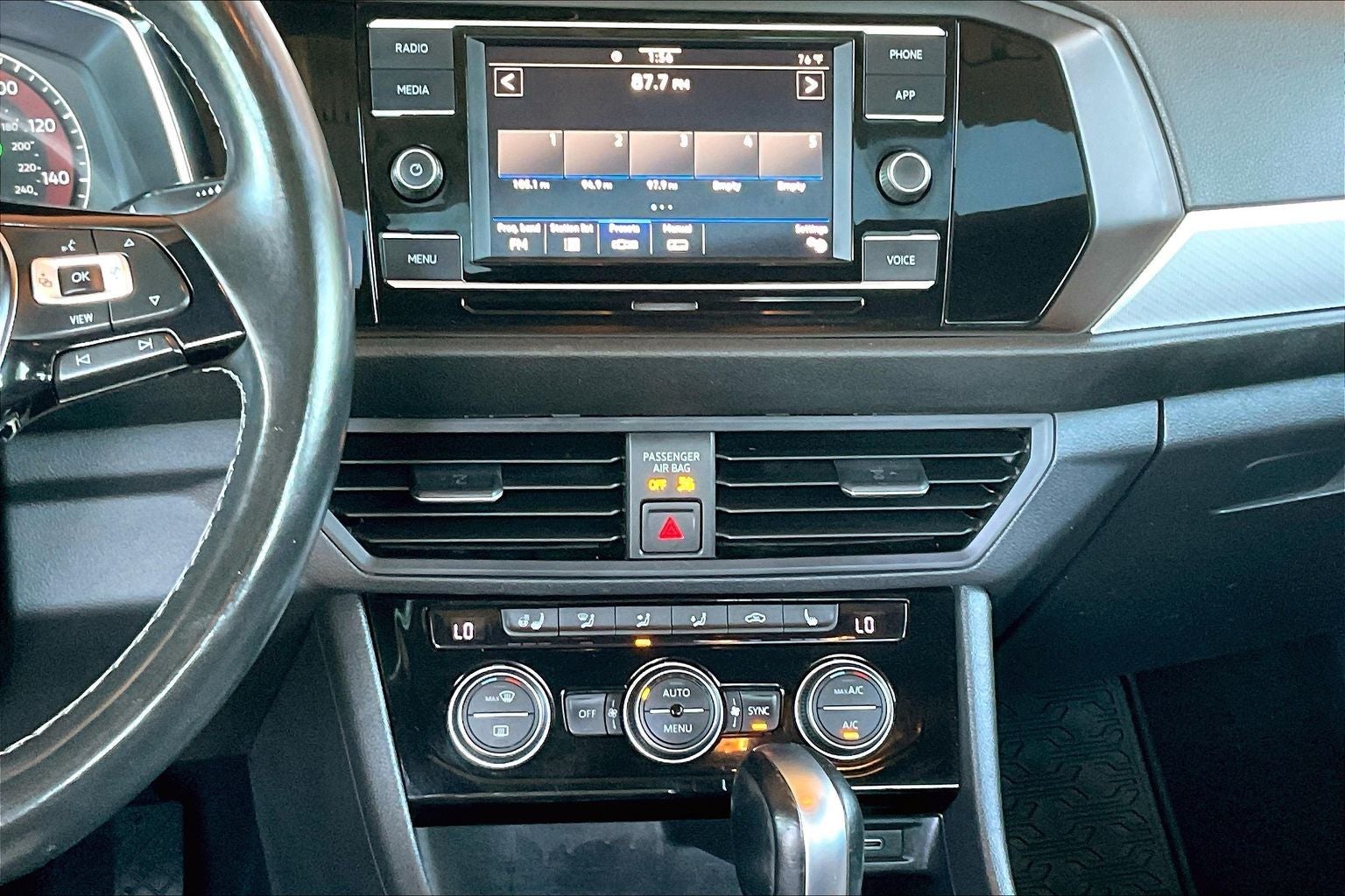 2020 Volkswagen Jetta R-Line