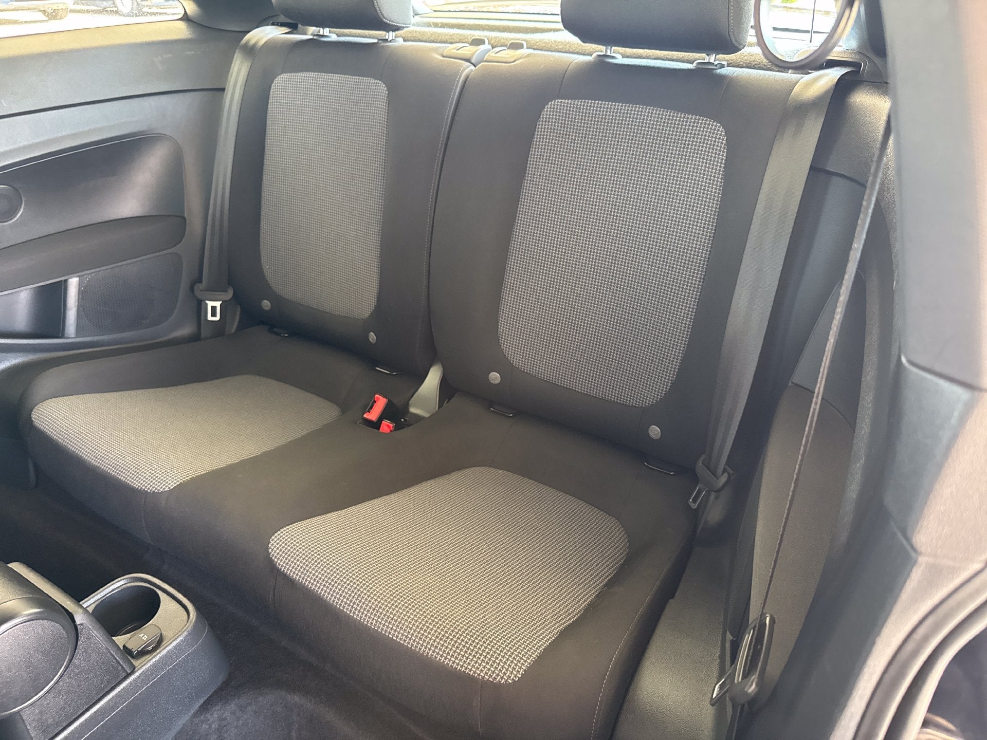 2019 Volkswagen Beetle 2.0T S