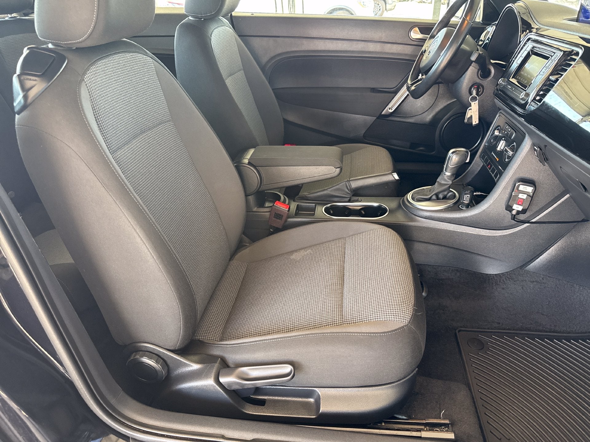 2019 Volkswagen Beetle 2.0T S
