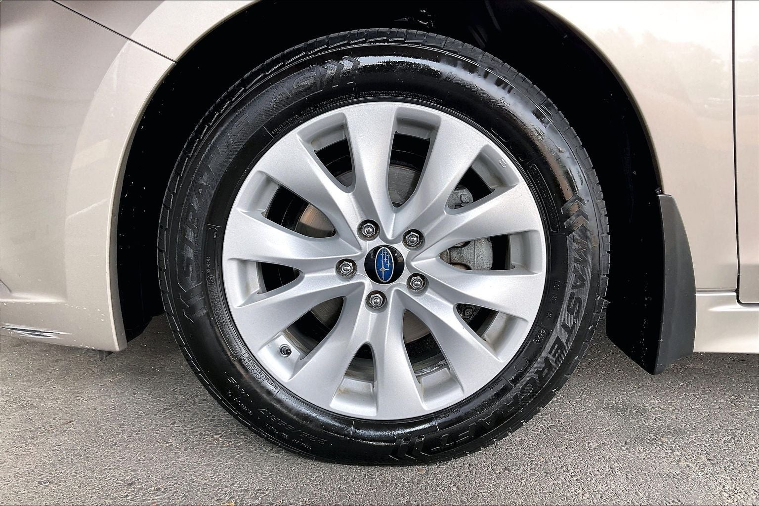 2015 Subaru Legacy 2.5i Premium
