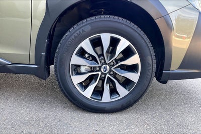 2023 Subaru Outback Touring XT