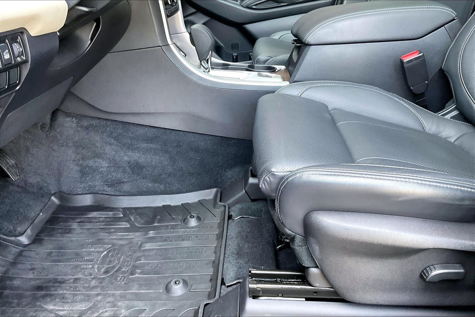 2022 Subaru Ascent Touring