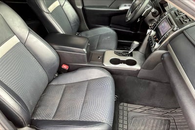 2014 Toyota Camry SE