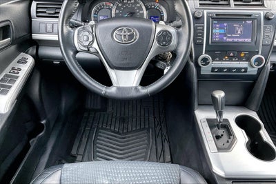 2014 Toyota Camry SE