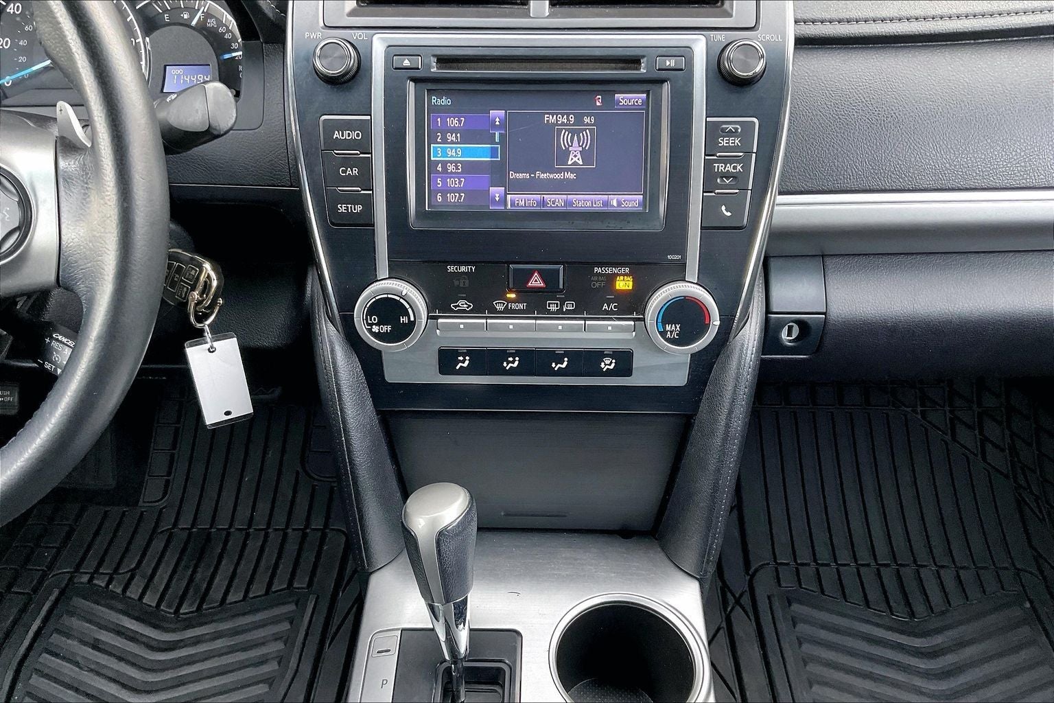 2014 Toyota Camry SE