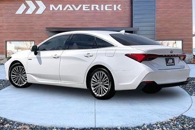 2021 Toyota Avalon Hybrid Limited