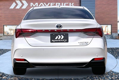 2021 Toyota Avalon Hybrid Limited
