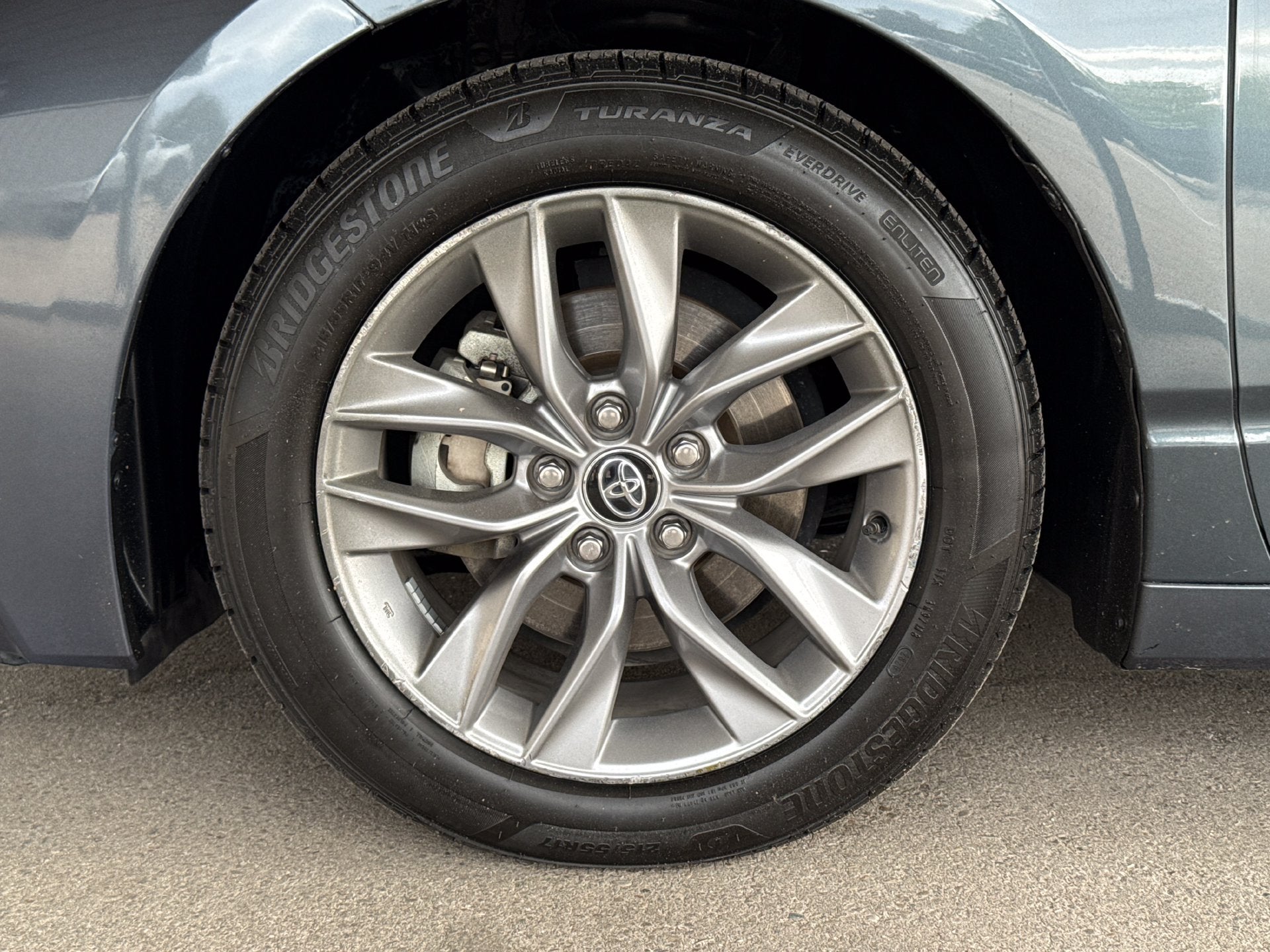 2020 Toyota Avalon Hybrid XLE Plus