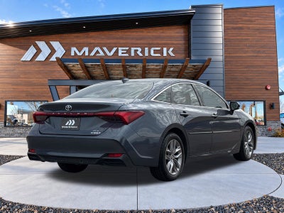 2020 Toyota Avalon Hybrid XLE Plus