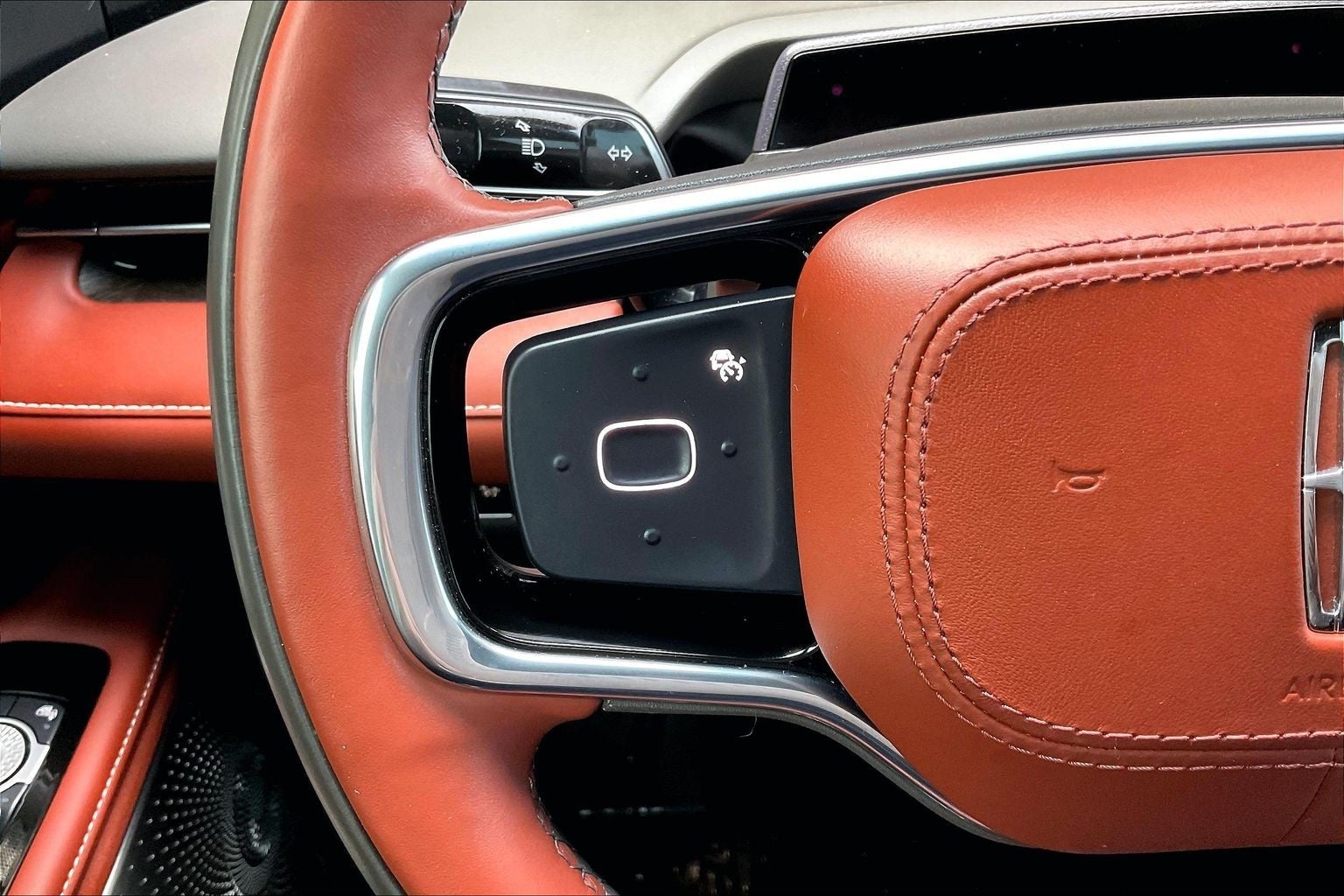 2024 Lincoln Nautilus Black Label