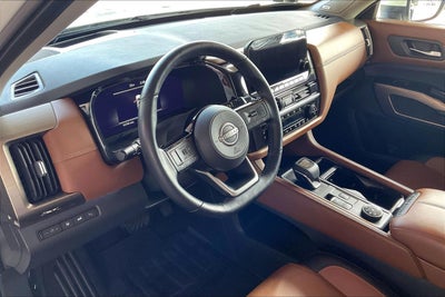 2022 Nissan Pathfinder Platinum
