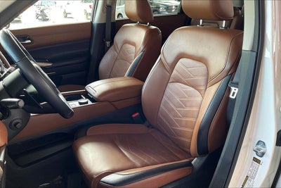 2022 Nissan Pathfinder Platinum