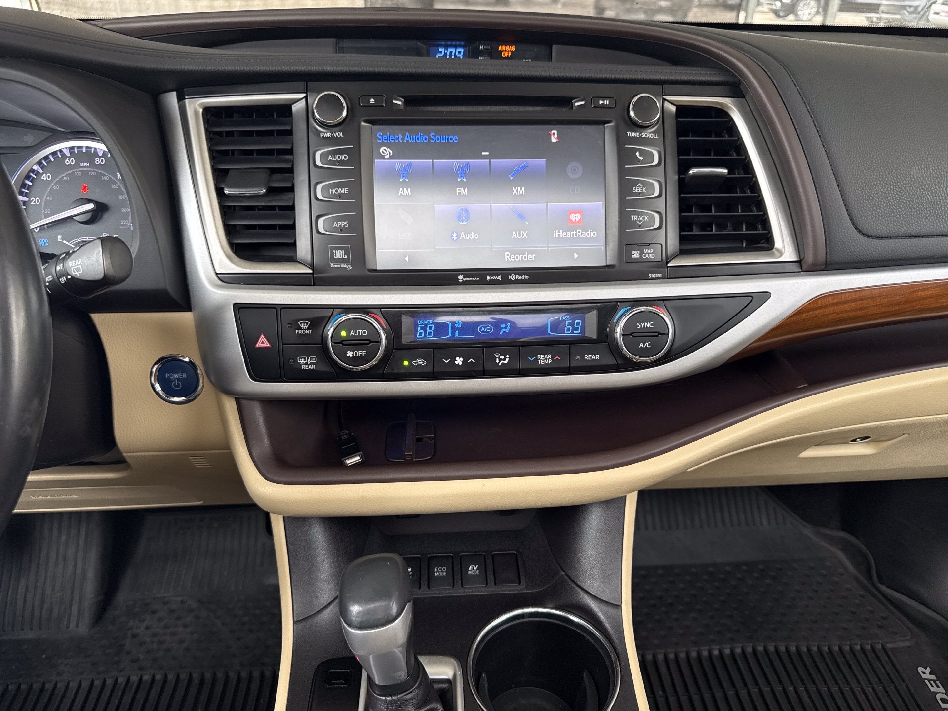 2019 Toyota Highlander Hybrid Limited Platinum