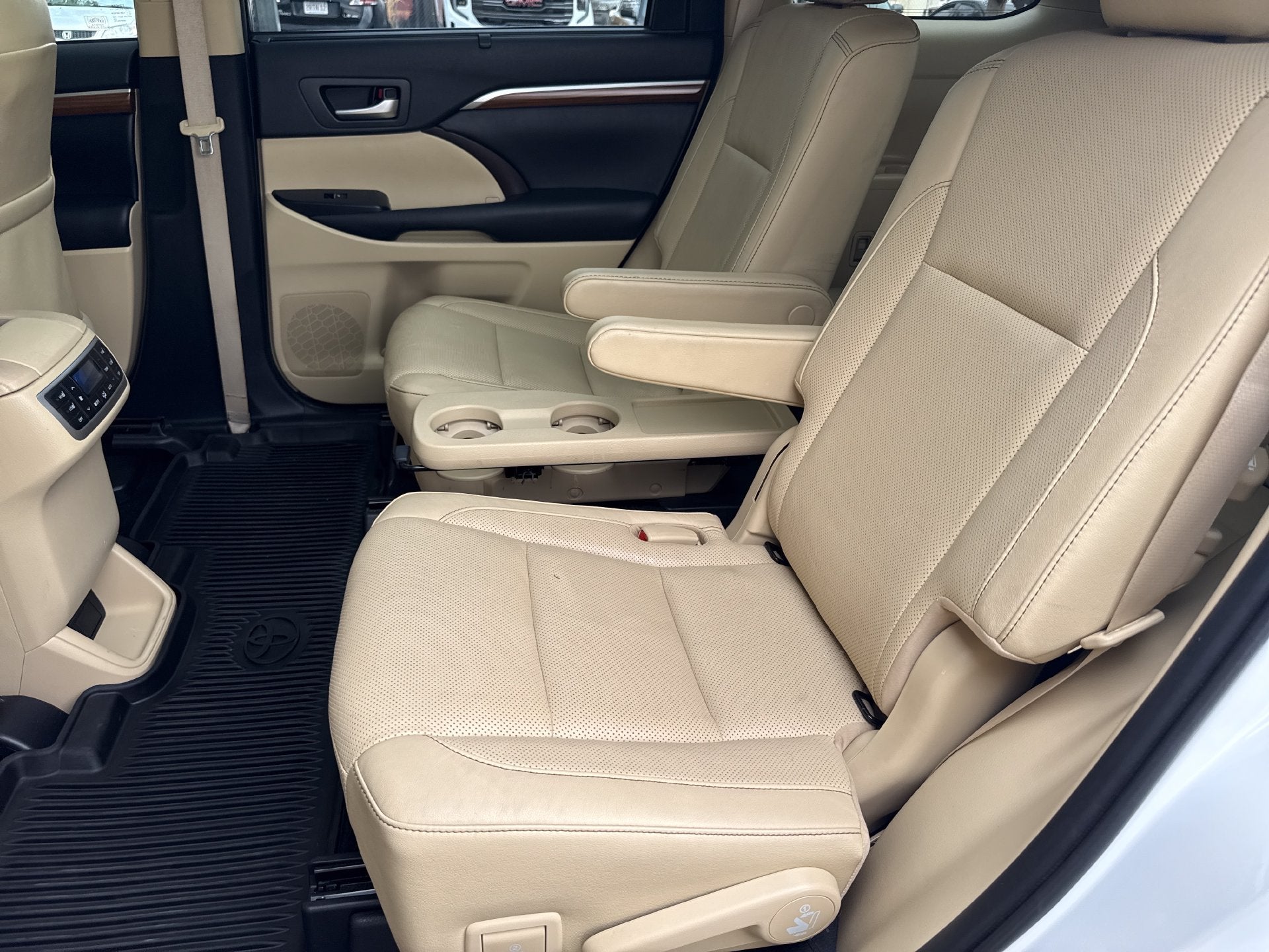 2019 Toyota Highlander Hybrid Limited Platinum