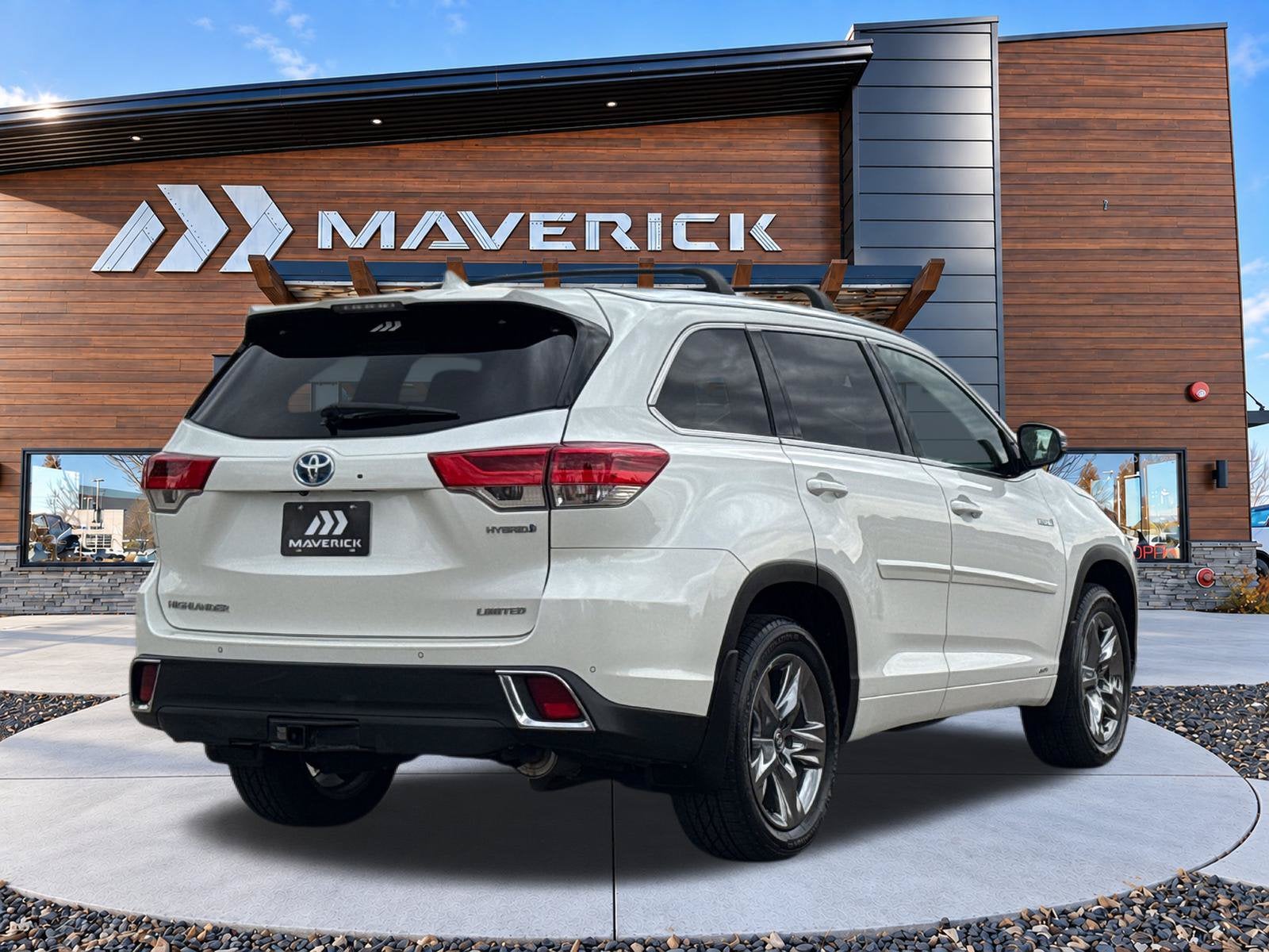 2019 Toyota Highlander Hybrid Limited Platinum