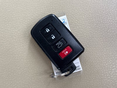 2019 Toyota Highlander Hybrid Limited Platinum
