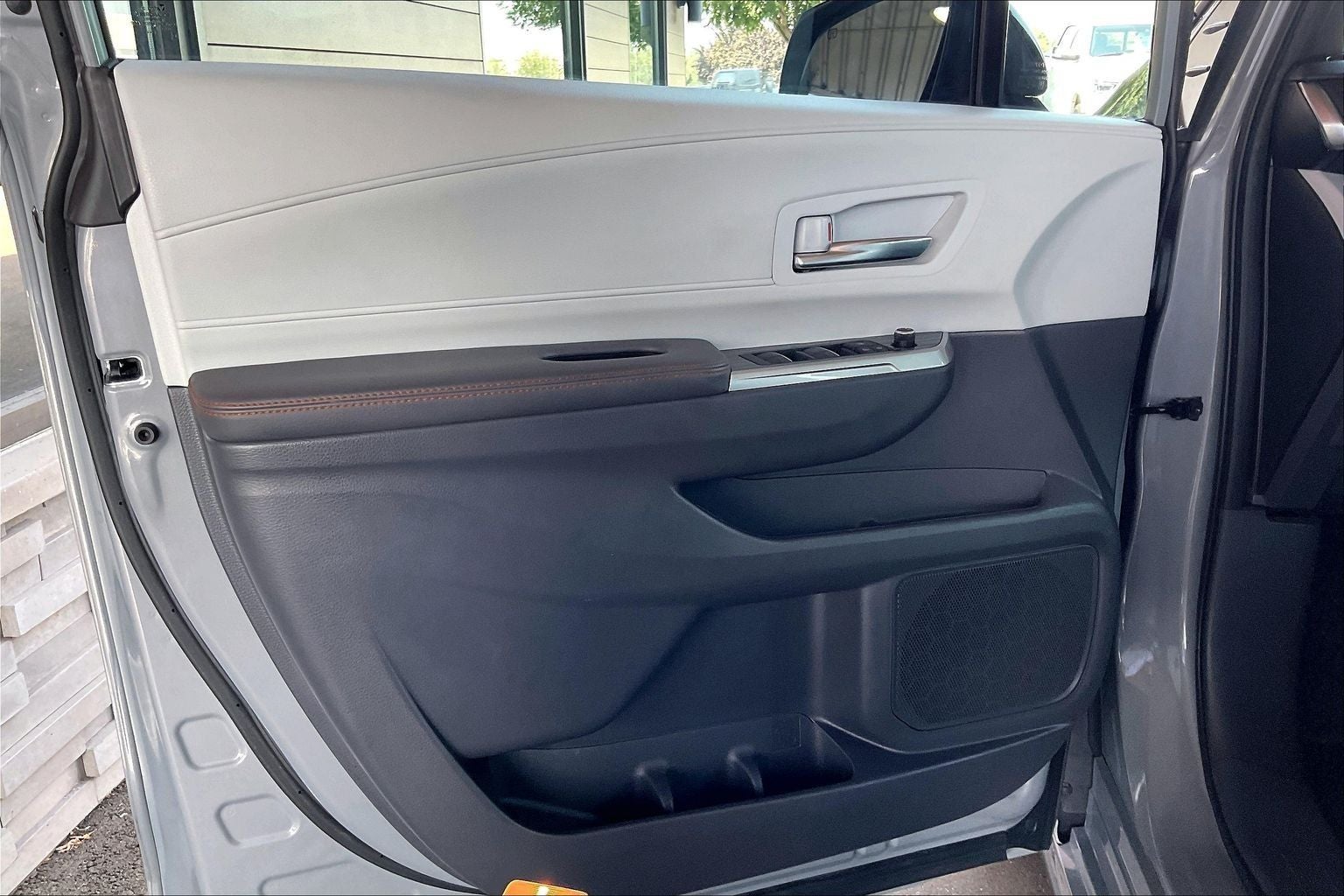 2024 Toyota Sienna XSE 7 Passenger