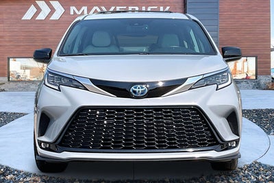 2024 Toyota Sienna XSE 7 Passenger
