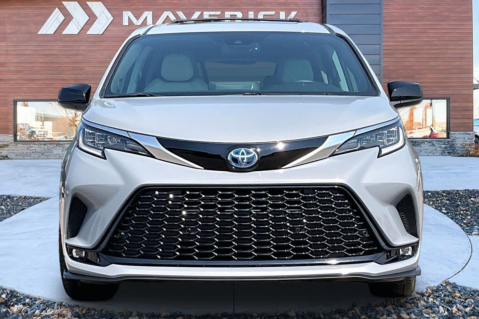 2024 Toyota Sienna XSE 7 Passenger