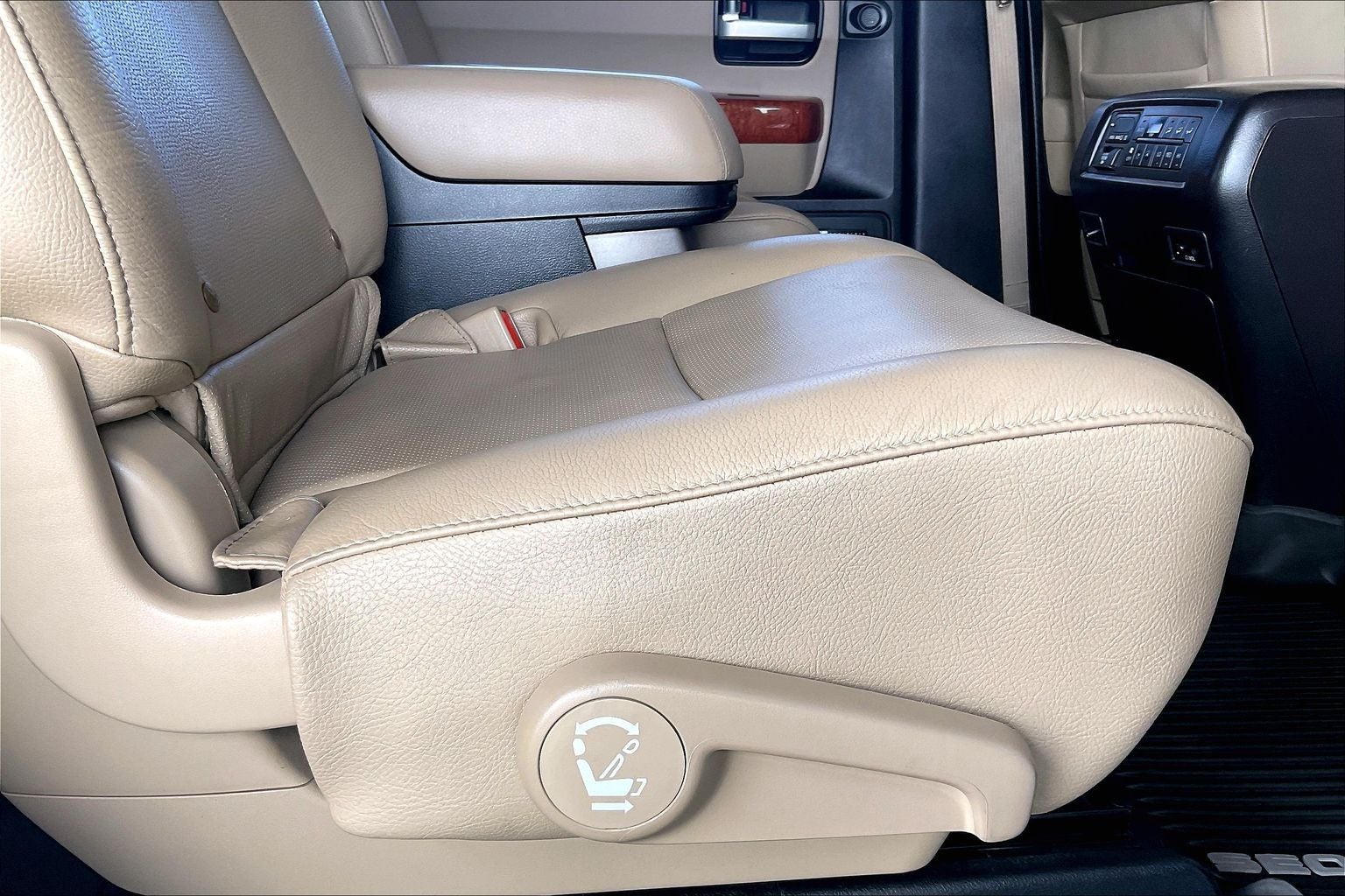 2019 Toyota Sequoia Platinum