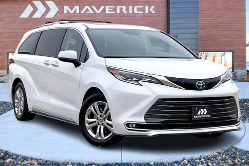 2022 Toyota Sienna Platinum 7 Passenger