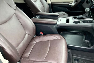 2022 Toyota Sienna Platinum 7 Passenger