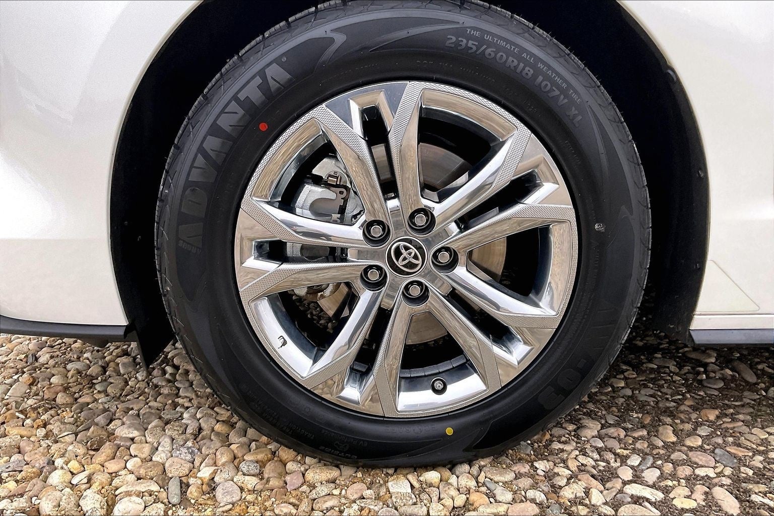 2022 Toyota Sienna Platinum 7 Passenger