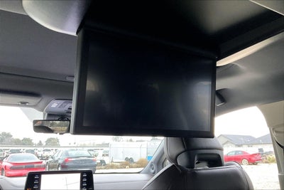 2022 Toyota Sienna Platinum 7 Passenger