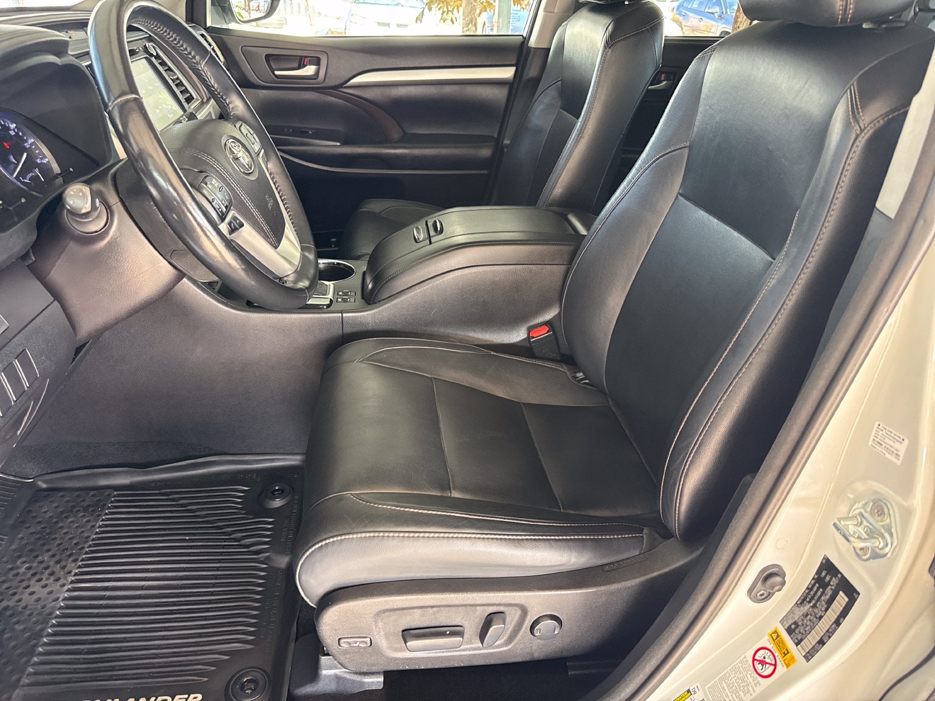 2018 Toyota Highlander XLE - Photo 12