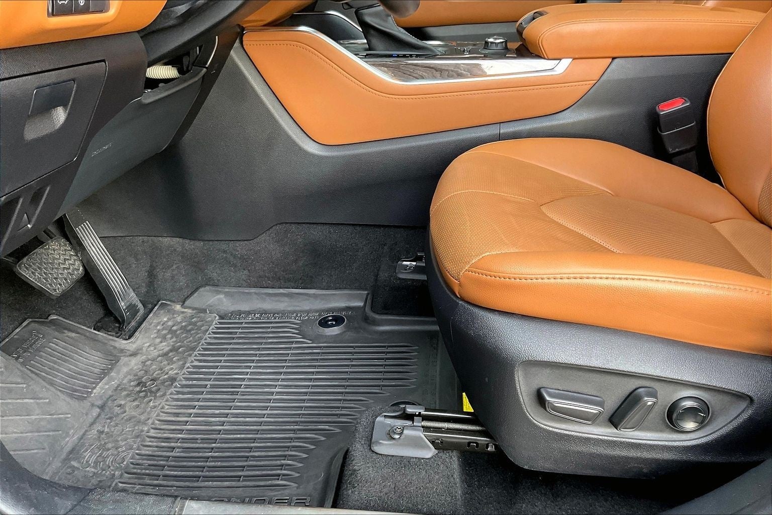 2023 Toyota Highlander Platinum