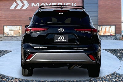 2023 Toyota Highlander Platinum