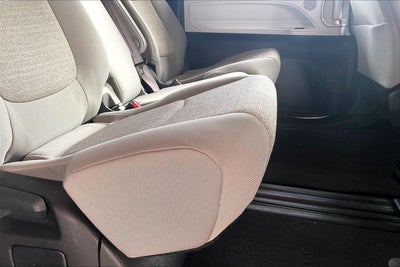 2025 Toyota Sienna LE 8 Passenger