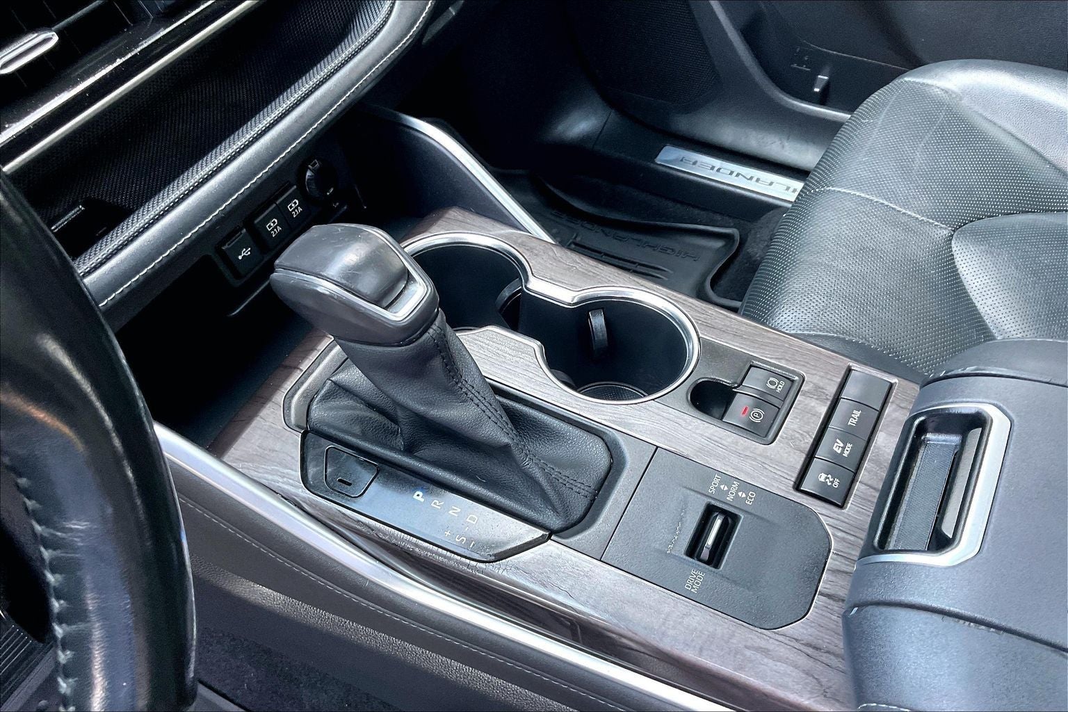2021 Toyota Highlander Hybrid Limited