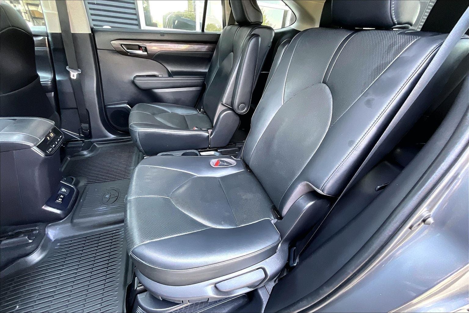 2021 Toyota Highlander Hybrid Limited