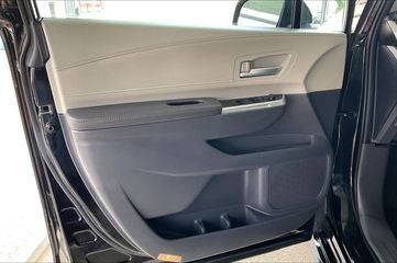 2023 Toyota Sienna XLE 8 Passenger