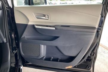 2023 Toyota Sienna XLE 8 Passenger