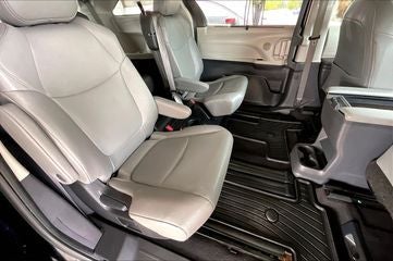 2023 Toyota Sienna XLE 8 Passenger