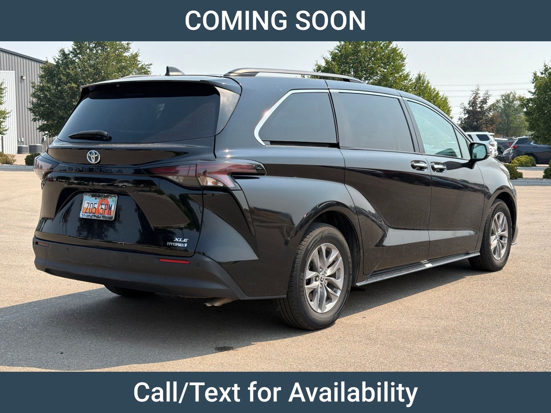 2023 Toyota Sienna XLE 8 Passenger