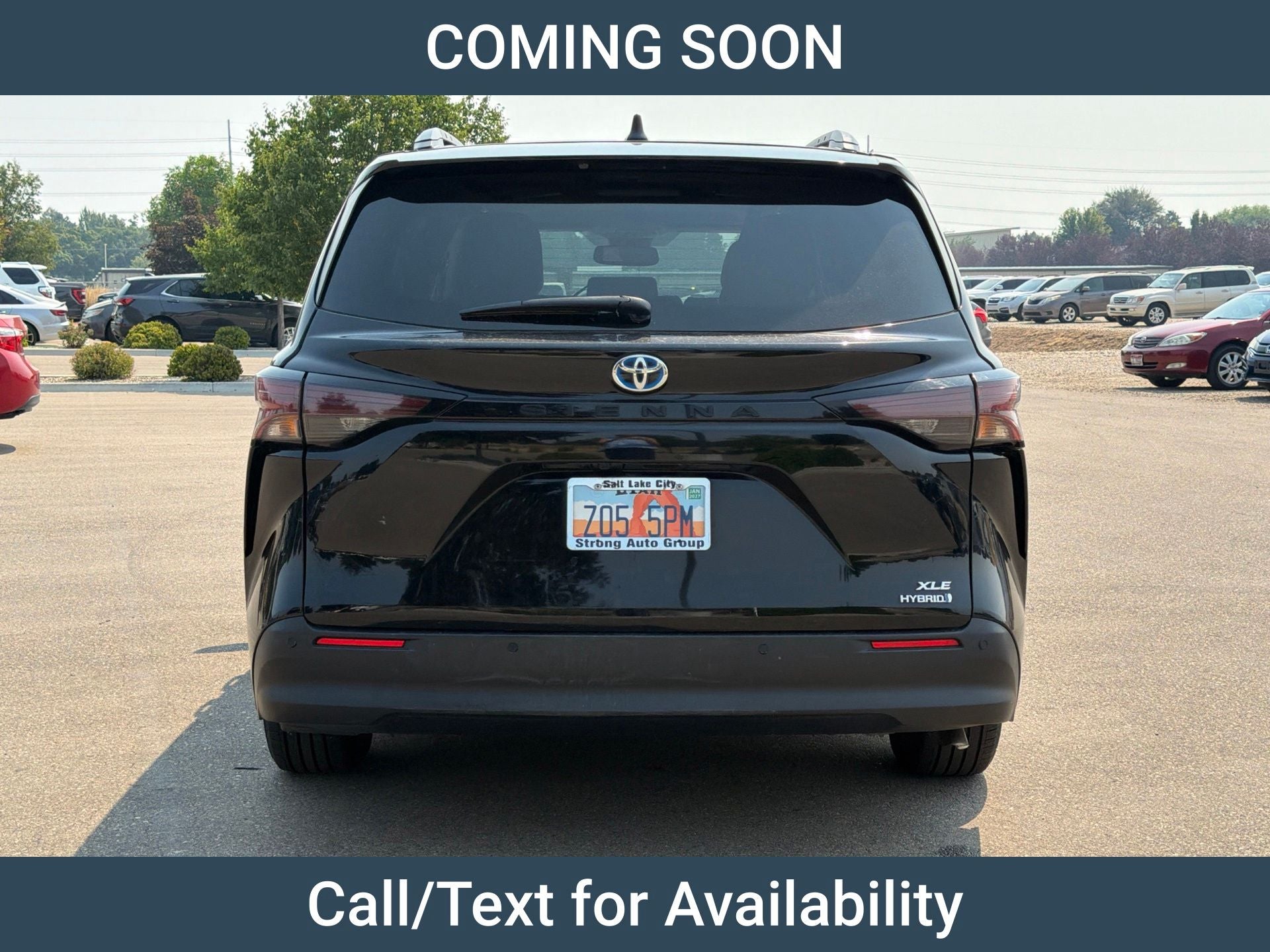 2023 Toyota Sienna XLE 8 Passenger