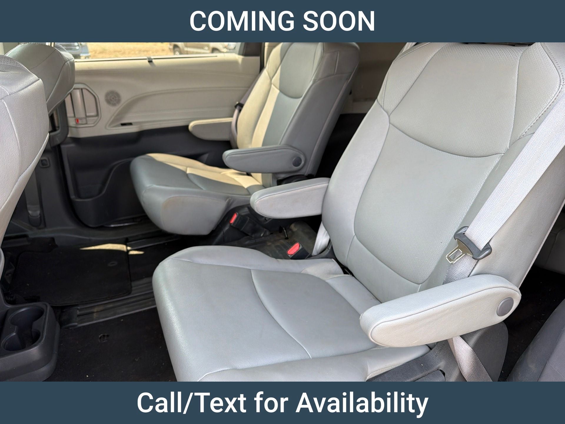 2023 Toyota Sienna XLE 8 Passenger