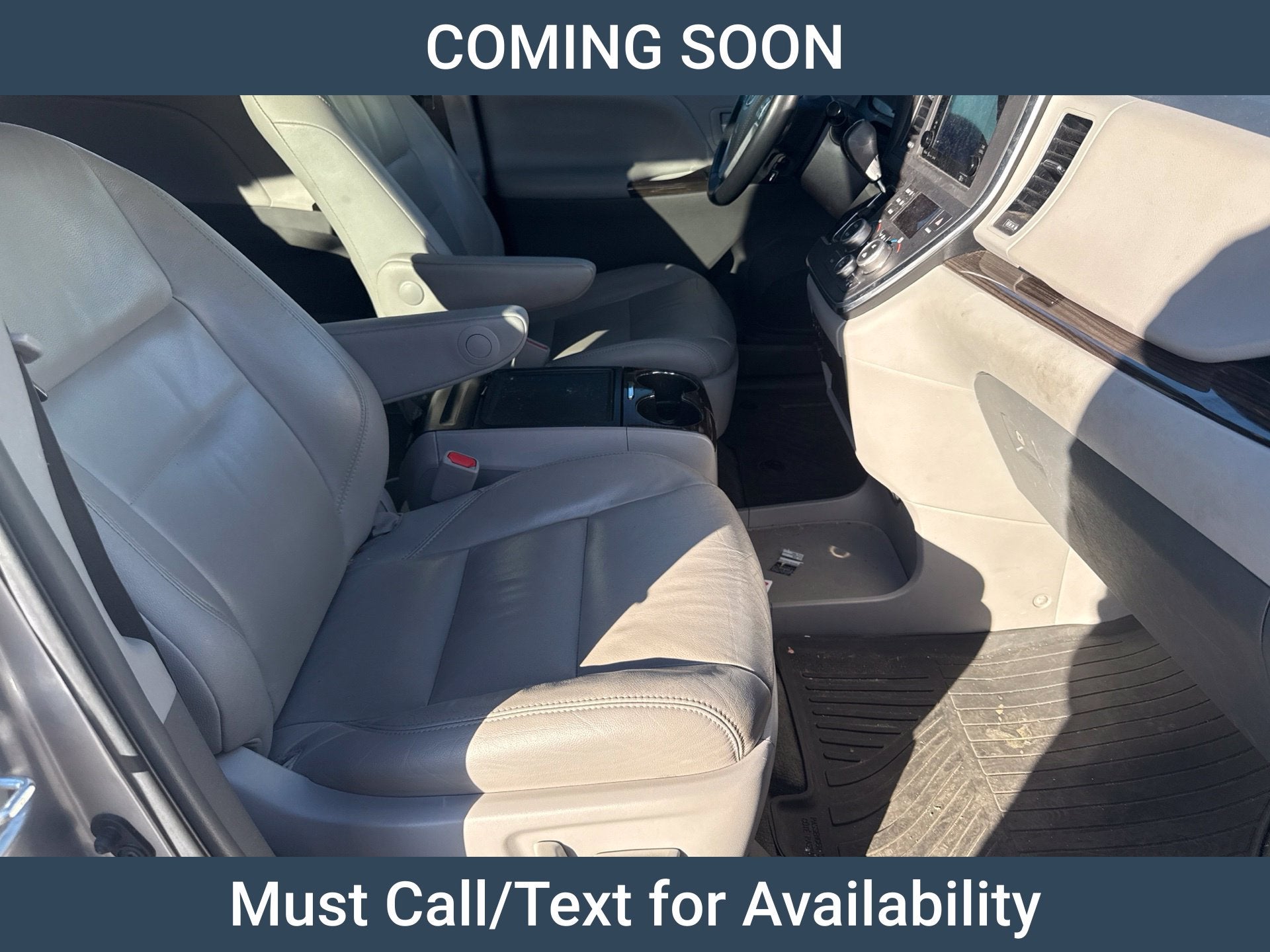 2017 Toyota Sienna XLE Premium 8 Passenger