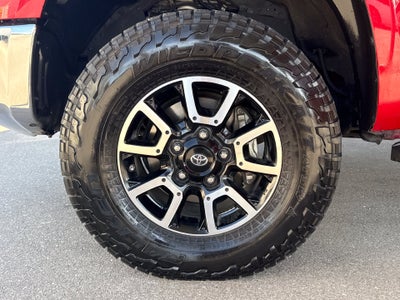 2018 Toyota Tundra SR5 5.7L V8