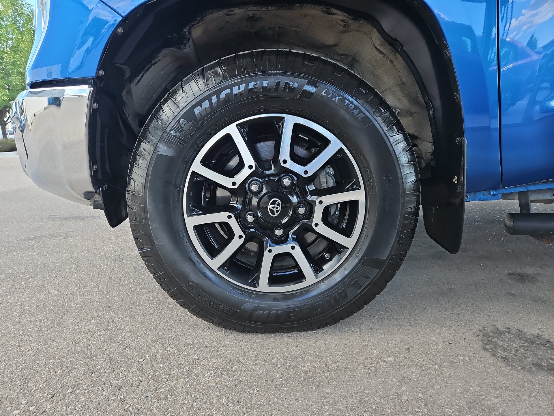 2018 Toyota Tundra Limited 5.7L V8