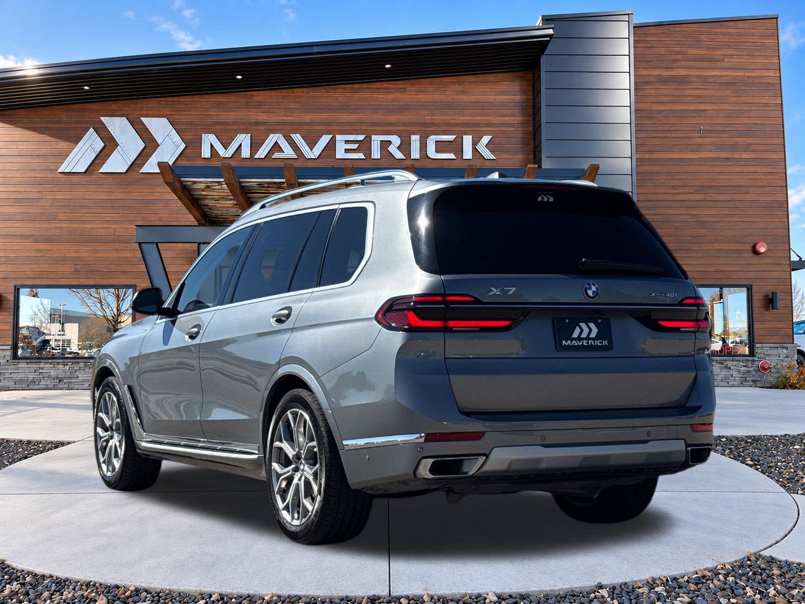 2024 BMW X7 xDrive40i