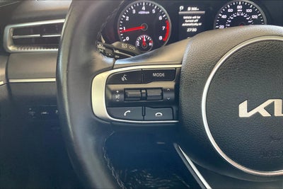 2022 Kia K5 GT-Line