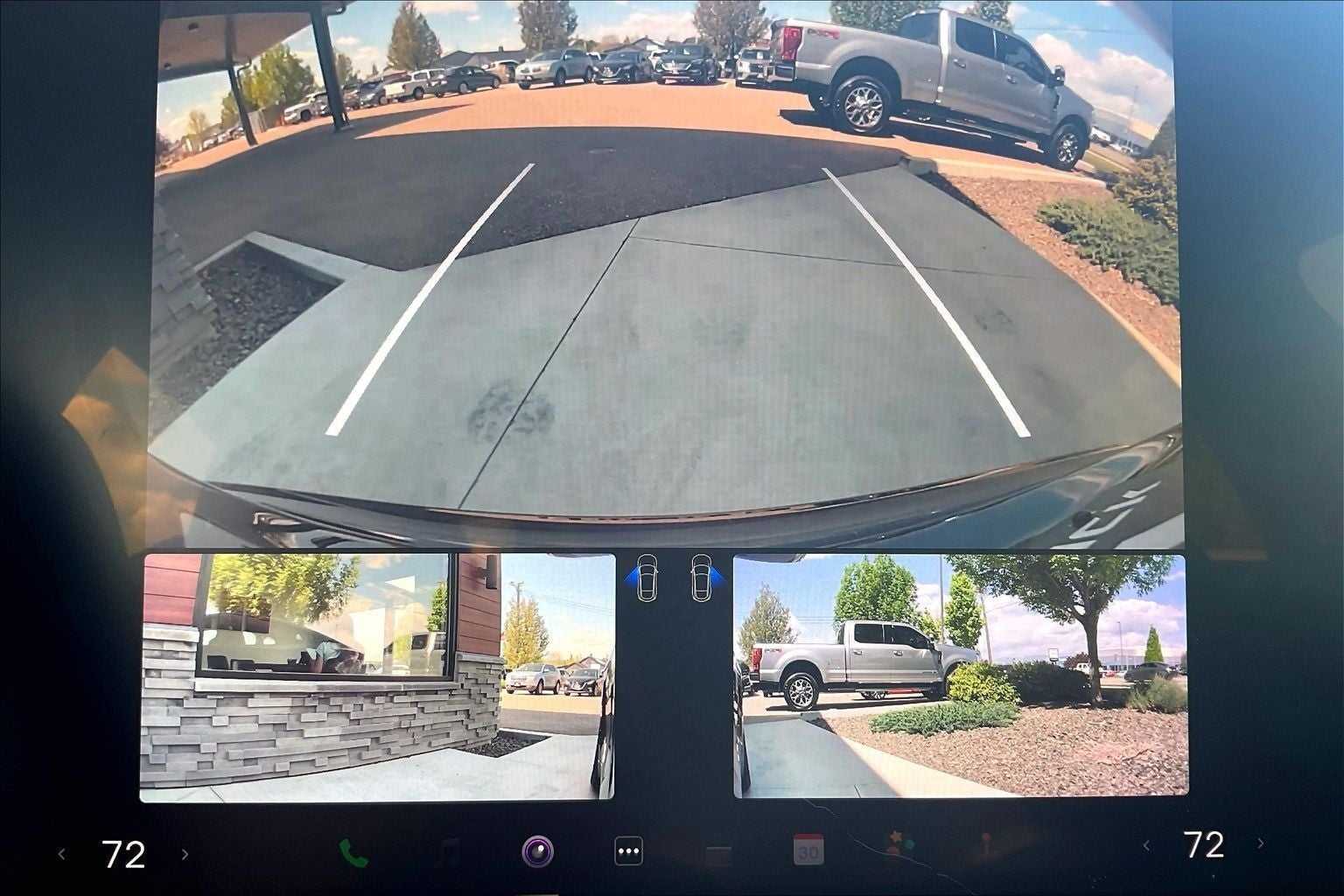 2022 Tesla Model S Base