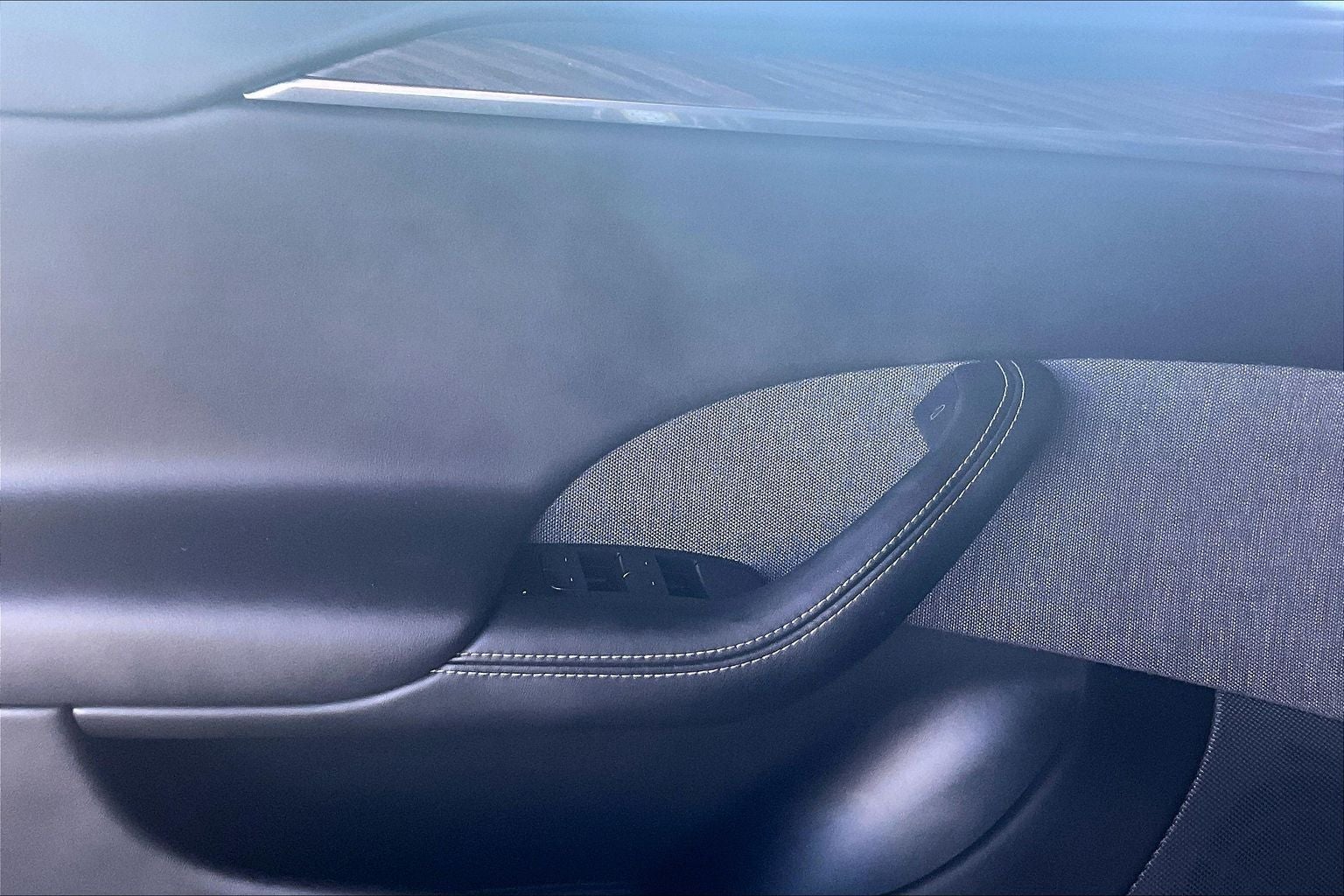 2022 Tesla Model S Base